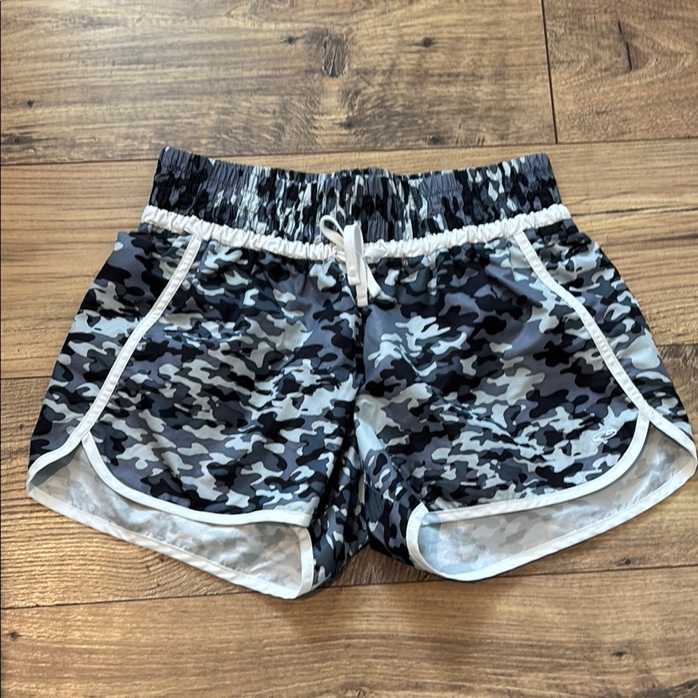 Women's Camo Print Shorts